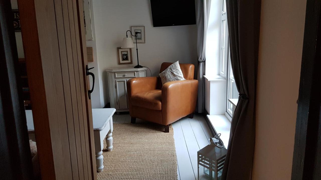The Hideaway Villa Whitby Buitenkant foto