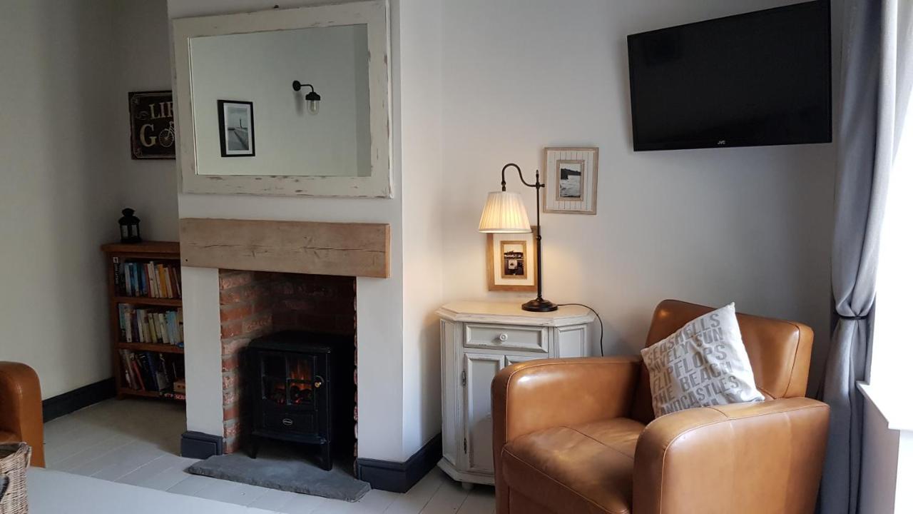 The Hideaway Villa Whitby Buitenkant foto