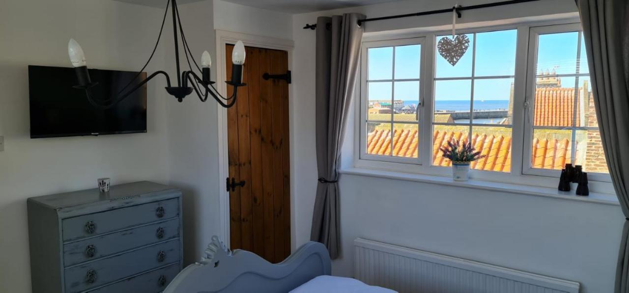 The Hideaway Villa Whitby Buitenkant foto