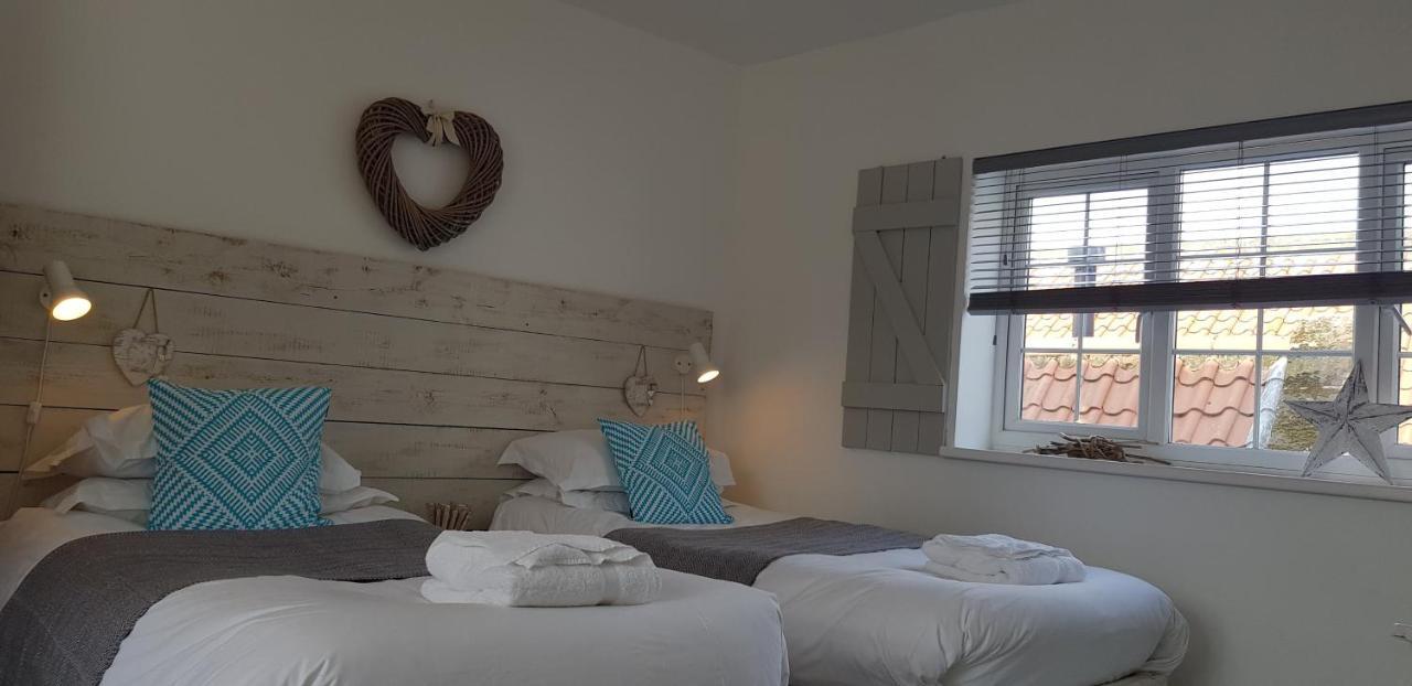 The Hideaway Villa Whitby Buitenkant foto
