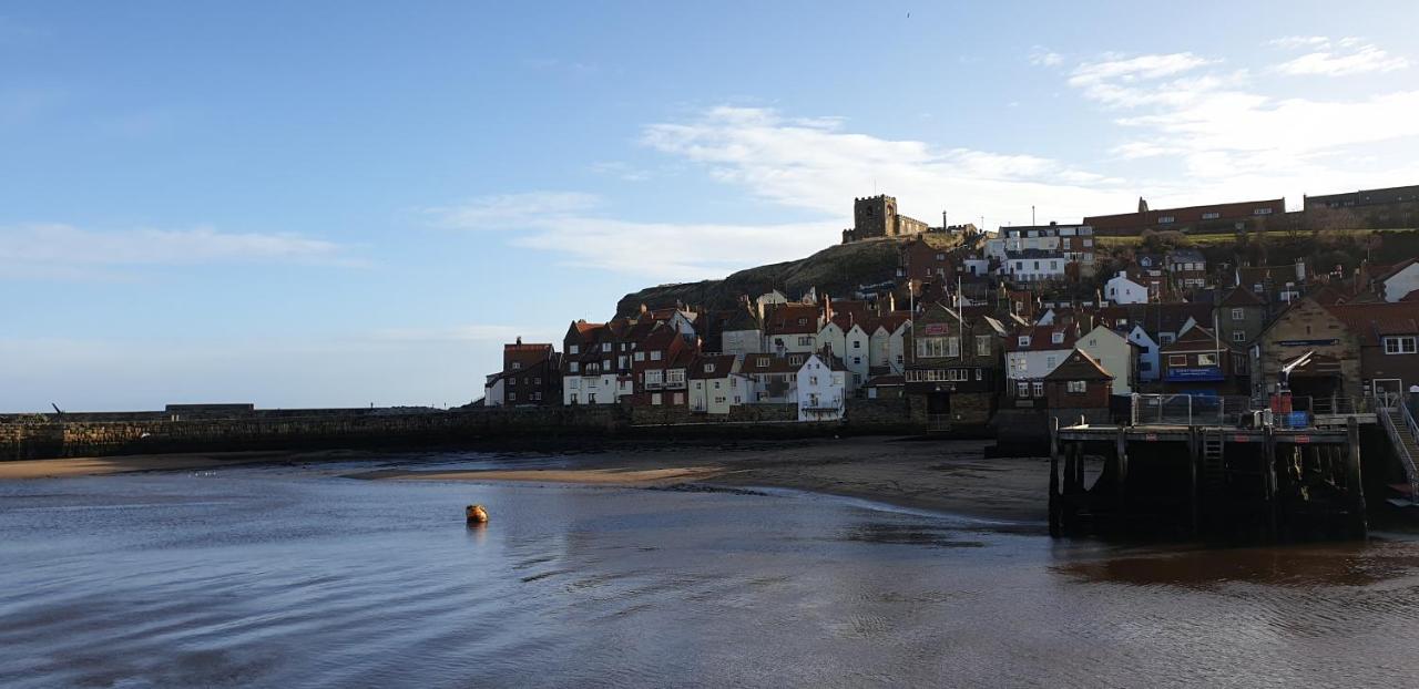 The Hideaway Villa Whitby Buitenkant foto