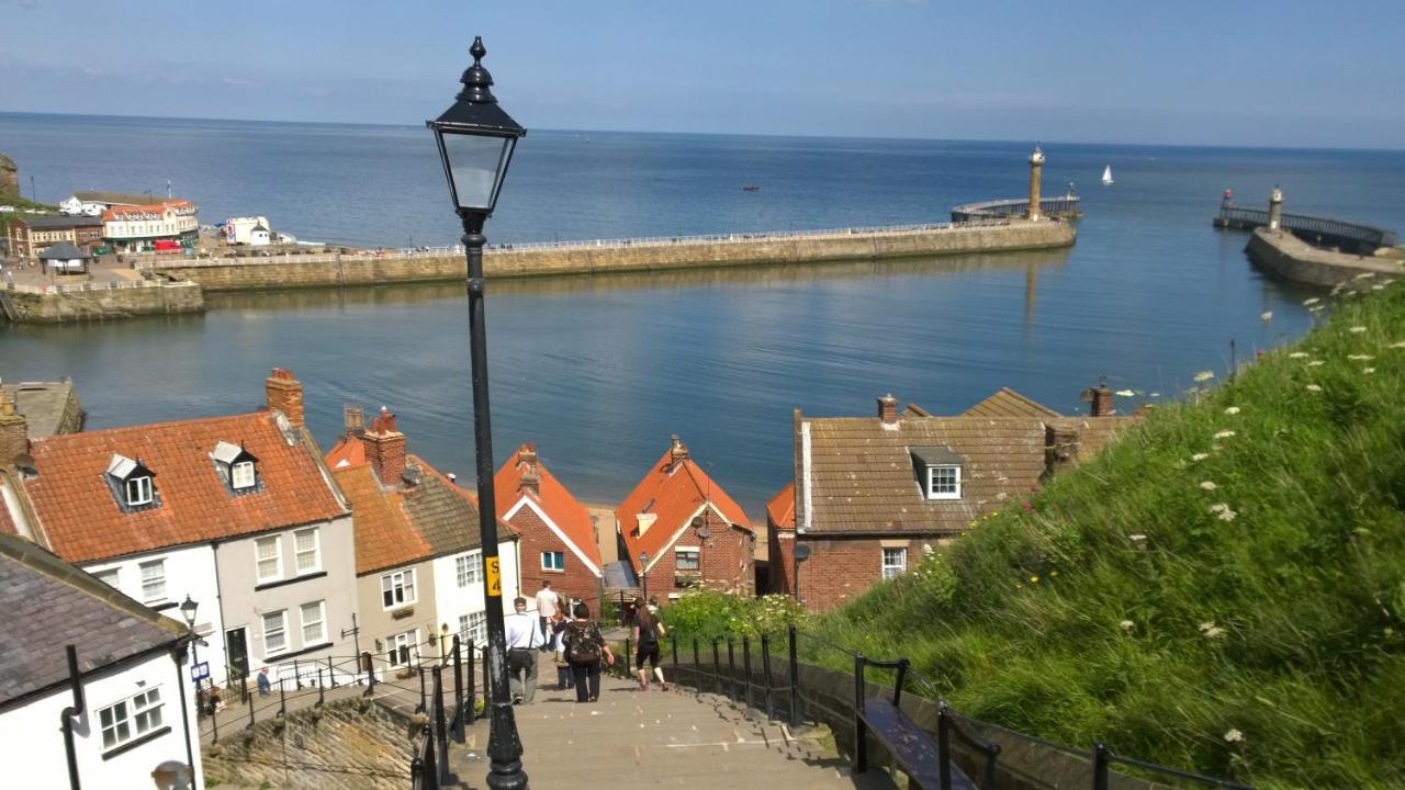 The Hideaway Villa Whitby Buitenkant foto